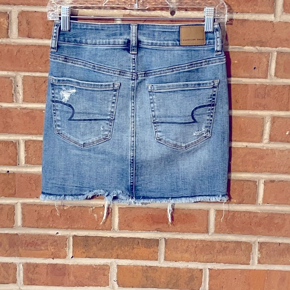 Women’s Distressed Denim Skirt - Picture 2 of 2